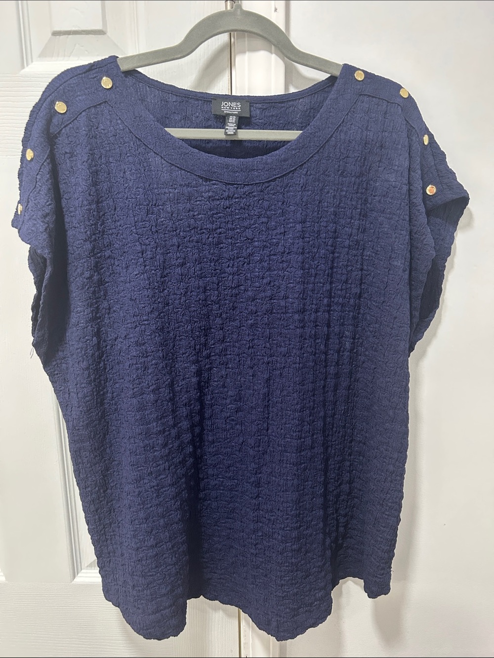 Jones New York Navy Short-Sleeve Textured Top with Gold Buttons